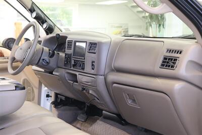 2001 Ford F-250 Lariat  1-OWNER* 100% RUST FREE* NEW 35 " BFG KO3s* NEW 2.5 " LEVEL KIT W/BILSTEIN 5100 SHOCKS & STABILIZER* NEW ICP SENSOR/COOLANT FLUSH/AC SERVICE/BELT/POWERSTEERING FLUSH* ALL BOOKS & KEYS* BACK UP CAMERA - Photo 82 - Portland, OR 97230