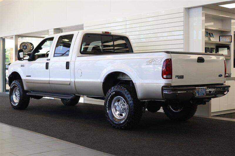 2001 Ford F-250 Lariat  1-OWNER* 100% RUST FREE* NEW 35 " BFG KO3s* NEW 2.5 " LEVEL KIT W/BILSTEIN 5100 SHOCKS & STABILIZER* NEW ICP SENSOR/COOLANT FLUSH/AC SERVICE/BELT/POWERSTEERING FLUSH* ALL BOOKS & KEYS* BACK UP CAMERA - Photo 6 - Portland, OR 97230