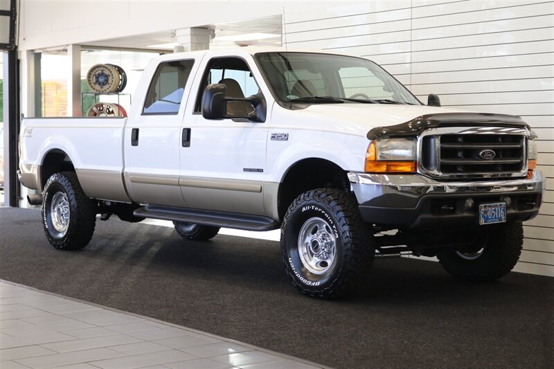 2001 Ford F-250 Lariat  1-OWNER* 100% RUST FREE* NEW 35 " BFG KO3s* NEW 2.5 " LEVEL KIT W/BILSTEIN 5100 SHOCKS & STABILIZER* NEW ICP SENSOR/COOLANT FLUSH/AC SERVICE/BELT/POWERSTEERING FLUSH* ALL BOOKS & KEYS* BACK UP CAMERA - Photo 2 - Portland, OR 97230