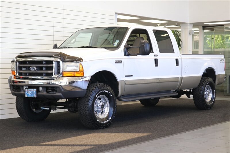 2001 Ford F-250 Lariat  1-OWNER* 100% RUST FREE* NEW 35