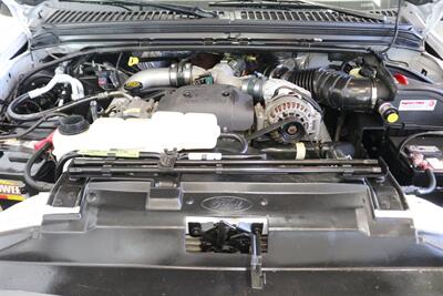 2001 Ford F-250 Lariat  1-OWNER* 100% RUST FREE* NEW 35 " BFG KO3s* NEW 2.5 " LEVEL KIT W/BILSTEIN 5100 SHOCKS & STABILIZER* NEW ICP SENSOR/COOLANT FLUSH/AC SERVICE/BELT/POWERSTEERING FLUSH* ALL BOOKS & KEYS* BACK UP CAMERA - Photo 12 - Portland, OR 97230