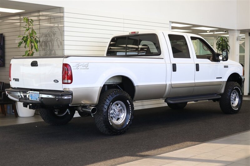 2001 Ford F-250 Lariat  1-OWNER* 100% RUST FREE* NEW 35 " BFG KO3s* NEW 2.5 " LEVEL KIT W/BILSTEIN 5100 SHOCKS & STABILIZER* NEW ICP SENSOR/COOLANT FLUSH/AC SERVICE/BELT/POWERSTEERING FLUSH* ALL BOOKS & KEYS* BACK UP CAMERA - Photo 7 - Portland, OR 97230