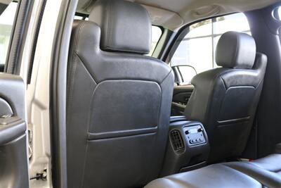 2006 Chevrolet Silverado 3500 LT3 4dr Crew Cab  1-OWNER 100% RUST FREE* FULL BANKS POWER PKG / EXHAUST / INTAKE / COOLER* 2.5 "LEVEL KIT W/ NEW BILATEIN 5100 SHOCKS* REAR AIR BAGS* 5TH WHEEL * 33 "BFG KO3 10-PLYS-NEW 16 "PRO COMPS* ALL RECORDS - Photo 76 - Portland, OR 97230