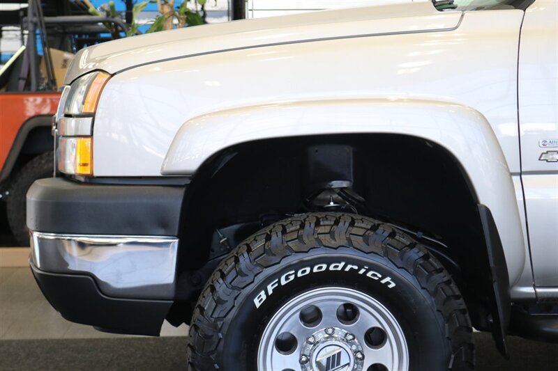 2006 Chevrolet Silverado 3500 LT3 4dr Crew Cab  1-OWNER 100% RUST FREE* FULL BANKS POWER PKG / EXHAUST / INTAKE / COOLER* 2.5 "LEVEL KIT W/ NEW BILATEIN 5100 SHOCKS* REAR AIR BAGS* 5TH WHEEL * 33 "BFG KO3 10-PLYS-NEW 16 "PRO COMPS* ALL RECORDS - Photo 42 - Portland, OR 97230