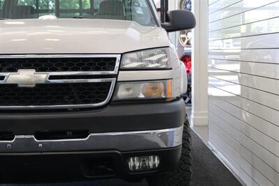 2006 Chevrolet Silverado 3500 LT3 4dr Crew Cab  1-OWNER 100% RUST FREE* FULL BANKS POWER PKG / EXHAUST / INTAKE / COOLER* 2.5 "LEVEL KIT W/ NEW BILATEIN 5100 SHOCKS* REAR AIR BAGS* 5TH WHEEL * 33 "BFG KO3 10-PLYS-NEW 16 "PRO COMPS* ALL RECORDS - Photo 40 - Portland, OR 97230
