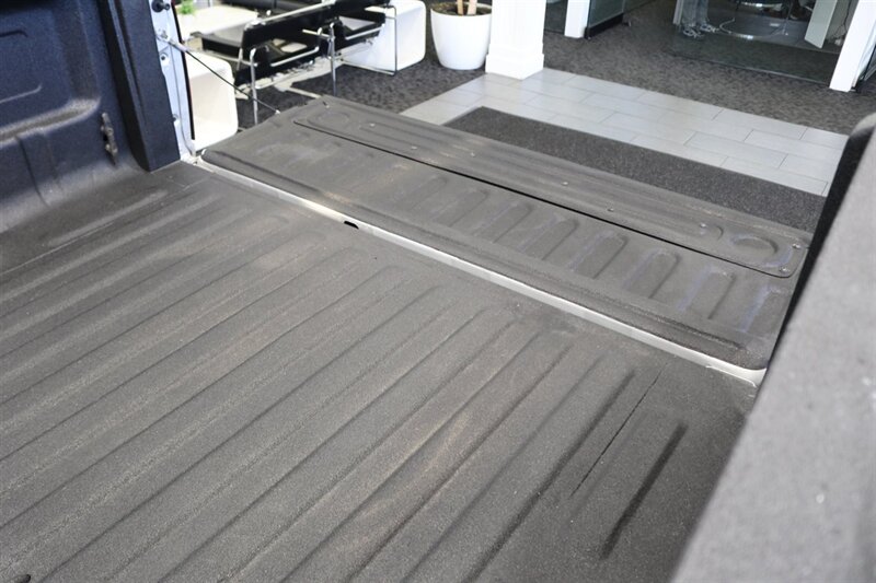 2004 Dodge Ram 2500 SLT 4dr Quad Cab SLT  1-OWNER* 6-SPEED MANUAL* 5.9L HIGH OUTPUT* NEW 3 "BILSTEIN LEVEL KIT* BILSTEIN 5100 SHOCKS* NEW 35 " NITTO G3 10-PLYs* REAR AIR BAGS* SPRAY IN BED LINER* AFE COLD AIR INTAKE - Photo 47 - Portland, OR 97230