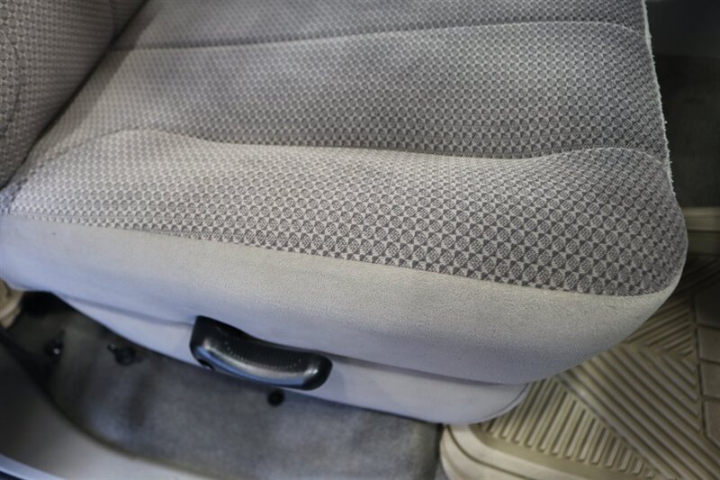 2004 Dodge Ram 2500 SLT 4dr Quad Cab SLT  1-OWNER* 6-SPEED MANUAL* 5.9L HIGH OUTPUT* NEW 3 "BILSTEIN LEVEL KIT* BILSTEIN 5100 SHOCKS* NEW 35 " NITTO G3 10-PLYs* REAR AIR BAGS* SPRAY IN BED LINER* AFE COLD AIR INTAKE - Photo 71 - Portland, OR 97230