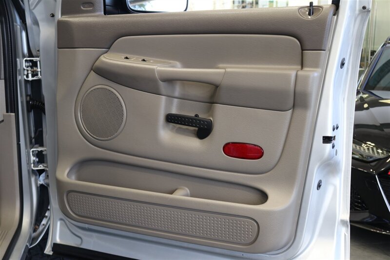 2004 Dodge Ram 2500 SLT 4dr Quad Cab SLT  1-OWNER* 6-SPEED MANUAL* 5.9L HIGH OUTPUT* NEW 3 "BILSTEIN LEVEL KIT* BILSTEIN 5100 SHOCKS* NEW 35 " NITTO G3 10-PLYs* REAR AIR BAGS* SPRAY IN BED LINER* AFE COLD AIR INTAKE - Photo 65 - Portland, OR 97230