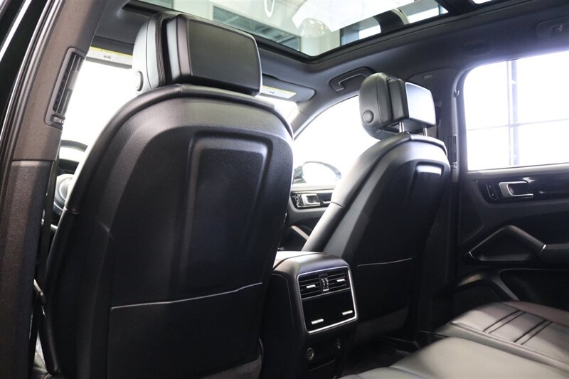 2019 Porsche Cayenne - Photo 83 - Portland, OR 97230