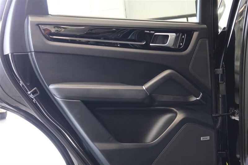 2019 Porsche Cayenne - Photo 40 - Portland, OR 97230