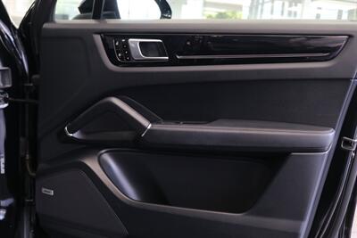2019 Porsche Cayenne - Photo 39 - Portland, OR 97230