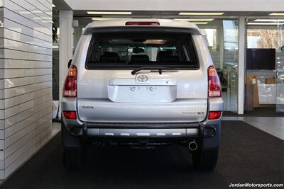 2005 Toyota 4Runner Sport Edition  1-OWNER* 14K MLS ONLY* SPORT PKG* MOON ROOF* 100% ORIGINAL COLLECTOR GRADE* 47 SERVICE RECORDS @ TOYOTA DEALER* 100% RUST & CORROSION FREE* ALL KEYS-BOOKS-RECORDS SINCE NEW - Photo 9 - Portland, OR 97230