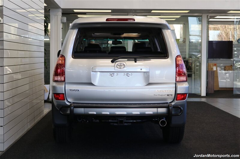 2005 Toyota 4Runner Sport Edition  1-OWNER* 14K MLS ONLY* SPORT PKG* MOON ROOF* 100% ORIGINAL COLLECTOR GRADE* 47 SERVICE RECORDS @ TOYOTA DEALER* 100% RUST & CORROSION FREE* ALL KEYS-BOOKS-RECORDS SINCE NEW - Photo 9 - Portland, OR 97230