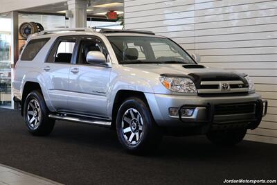 2005 Toyota 4Runner Sport Edition  1-OWNER* 14K MLS ONLY* SPORT PKG* MOON ROOF* 100% ORIGINAL COLLECTOR GRADE* 47 SERVICE RECORDS @ TOYOTA DEALER* 100% RUST & CORROSION FREE* ALL KEYS-BOOKS-RECORDS SINCE NEW - Photo 2 - Portland, OR 97230