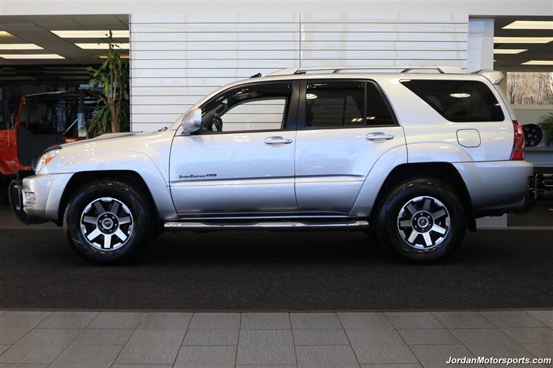 2005 Toyota 4Runner Sport Edition  1-OWNER* 14K MLS ONLY* SPORT PKG* MOON ROOF* 100% ORIGINAL COLLECTOR GRADE* 47 SERVICE RECORDS @ TOYOTA DEALER* 100% RUST & CORROSION FREE* ALL KEYS-BOOKS-RECORDS SINCE NEW - Photo 4 - Portland, OR 97230