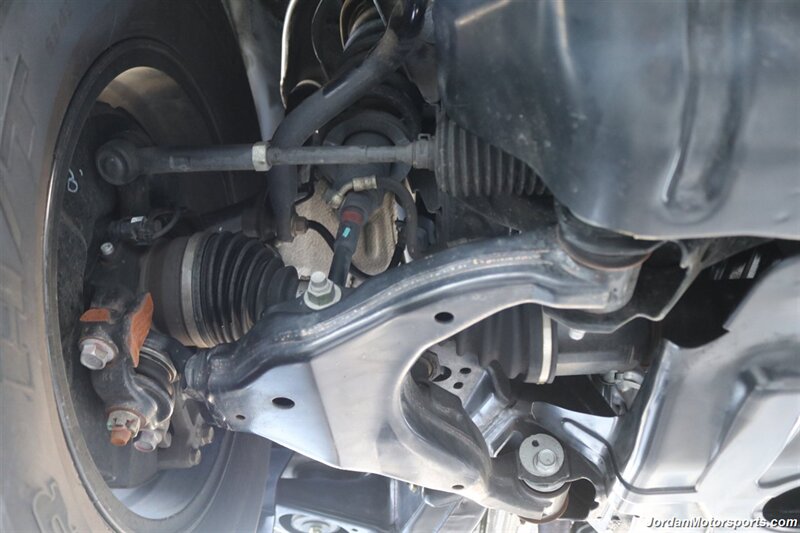 2005 Toyota 4Runner Sport Edition  1-OWNER* 14K MLS ONLY* SPORT PKG* MOON ROOF* 100% ORIGINAL COLLECTOR GRADE* 47 SERVICE RECORDS @ TOYOTA DEALER* 100% RUST & CORROSION FREE* ALL KEYS-BOOKS-RECORDS SINCE NEW - Photo 32 - Portland, OR 97230