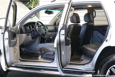 2005 Toyota 4Runner Sport Edition  1-OWNER* 14K MLS ONLY* SPORT PKG* MOON ROOF* 100% ORIGINAL COLLECTOR GRADE* 47 SERVICE RECORDS @ TOYOTA DEALER* 100% RUST & CORROSION FREE* ALL KEYS-BOOKS-RECORDS SINCE NEW - Photo 56 - Portland, OR 97230