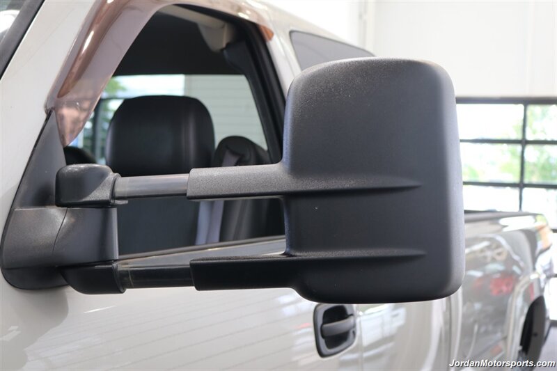 2007 Chevrolet Silverado 2500 Lt3  1-OWNER LBZ* 0-RUST* LONG BED* 82K MILES ONLY* NEW 33 "BFG KO3 10-PLYS* NEW 2.5 " LEVEL LIFT W/BILSTEIN 5100 SHOCKS* TOWING MIRRORS* TRAILER BRAKES* SPRAY IN BED LINER* 5TH WHEEL RAILS* - Photo 61 - Portland, OR 97230