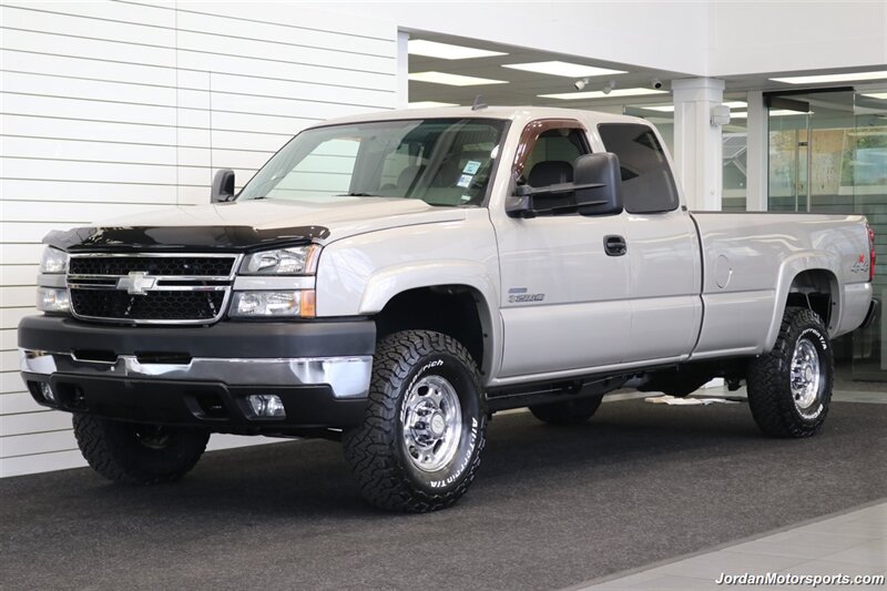 2007 Chevrolet Silverado 2500 Lt3  1-OWNER LBZ* 0-RUST* LONG BED* 82K MILES ONLY* NEW 33 "BFG KO3 10-PLYS* NEW 2.5 " LEVEL LIFT W/BILSTEIN 5100 SHOCKS* TOWING MIRRORS* TRAILER BRAKES* SPRAY IN BED LINER* 5TH WHEEL RAILS* - Photo 3 - Portland, OR 97230