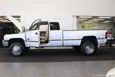 1997 Dodge Ram 3500 Laramie SLT  1-OWNER* 100% RUST & CORROSION FREE* 12-VALVE 5.9L CUMMINS* NEW 32 " BFG 10-PLYs* LARAMIE LEATHER INTERIOR* SPRAY IN BED LINER* FULLY SERVICED* ALL ORIGINAL BOOKS & KEYS - Photo 10 - Portland, OR 97230