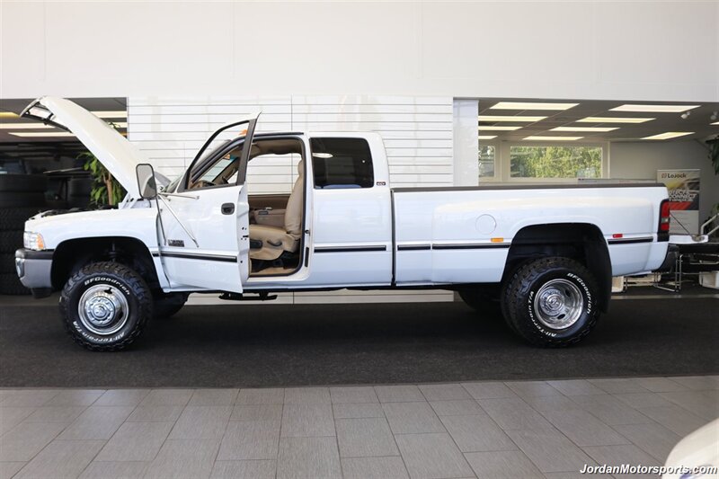 1997 Dodge Ram 3500 Laramie SLT  1-OWNER* 100% RUST & CORROSION FREE* 12-VALVE 5.9L CUMMINS* NEW 32 " BFG 10-PLYs* LARAMIE LEATHER INTERIOR* SPRAY IN BED LINER* FULLY SERVICED* ALL ORIGINAL BOOKS & KEYS - Photo 10 - Portland, OR 97230