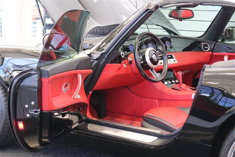 2003 BMW Z8 Alpina  3K MILES ONLY* # 103 OUT OF 555* HARD TOP* 2-KEYS* COFFEE TABLE BOOK* CAR COVER* BOOKS & MANUALS - Photo 18 - Portland, OR 97230