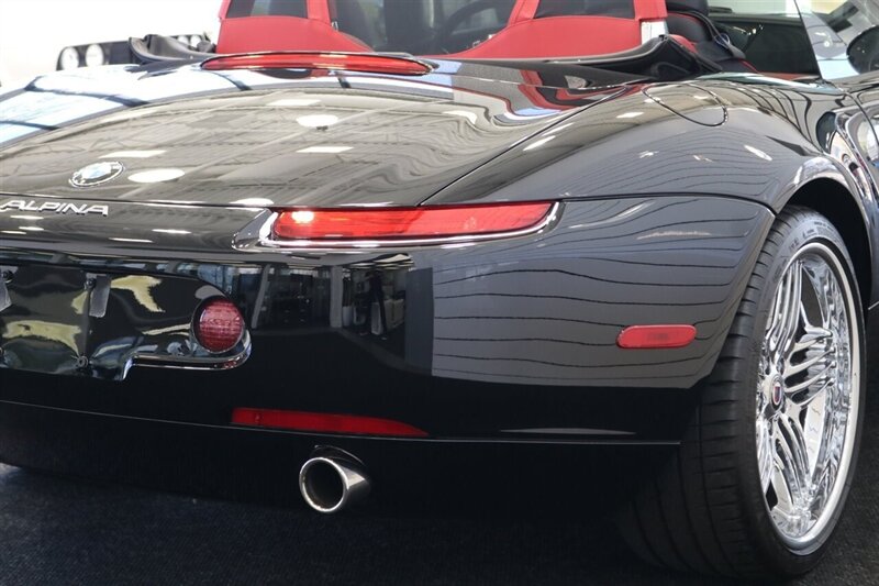 2003 BMW Z8 Alpina  3K MILES ONLY* # 103 OUT OF 555* HARD TOP* 2-KEYS* COFFEE TABLE BOOK* CAR COVER* BOOKS & MANUALS - Photo 14 - Portland, OR 97230