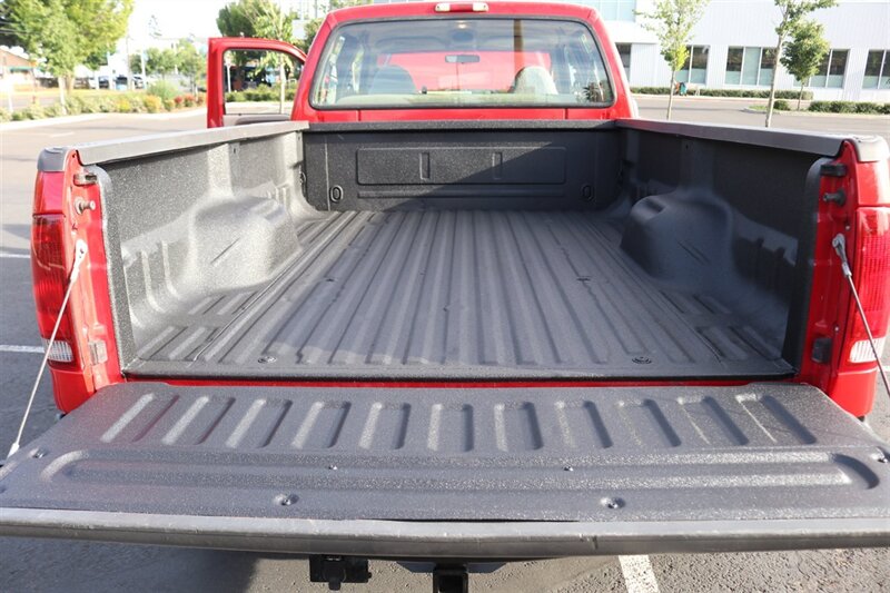1999 Ford F-250 Lariat   - Photo 25 - Portland, OR 97230