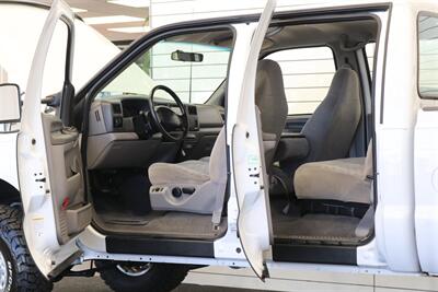 1999 Ford F-350 XLT  1-OWNER* 34K MILES ONLY* 6-SPEED MANUAL* NEW 35 " BFG KO3s W/ NEW 17 "ROCK CRUSHERS* FULLY SERVICED* ALL RECORDS SINCE NEW* SPRAY IN BED LINER* 2.5 " BILSTEIN LEVEL KIT* CALIFORNIA TRUCK SINCE NEW - Photo 46 - Portland, OR 97230
