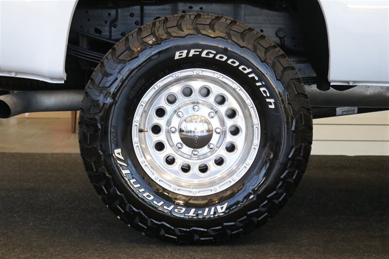 1999 Ford F-350 XLT  1-OWNER* 34K MILES ONLY* 6-SPEED MANUAL* NEW 35 " BFG KO3s W/ NEW 17 "ROCK CRUSHERS* FULLY SERVICED* ALL RECORDS SINCE NEW* SPRAY IN BED LINER* 2.5 " BILSTEIN LEVEL KIT* CALIFORNIA TRUCK SINCE NEW - Photo 59 - Portland, OR 97230