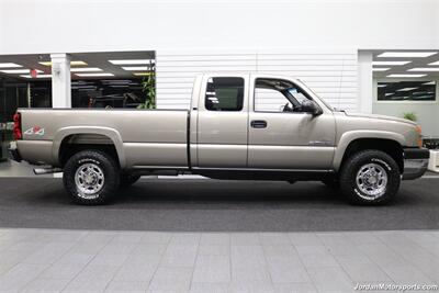 2003 Chevrolet Silverado 2500 LS  1-OWNER* 0-RUST* NEVER HAD 5TH WHEEL* FULL SERVICE* NEW 33 "COOPER A/T 10-PLYS* 0-ACCIDENTS* ALL ORIGINAL BOOKS* TRUCK IS 100% STOCK W/ NO ALTERATIONS* 6-PASSENGER - Photo 4 - Portland, OR 97230