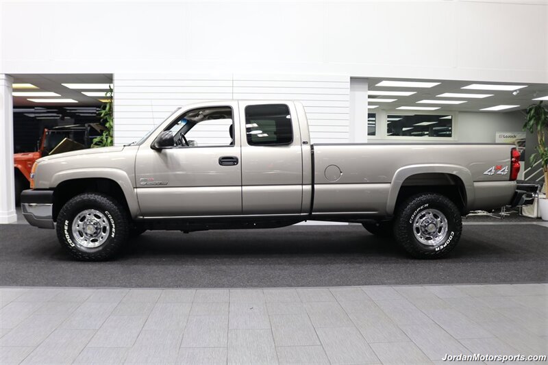 2003 Chevrolet Silverado 2500 LS  1-OWNER* 0-RUST* NEVER HAD 5TH WHEEL* FULL SERVICE* NEW 33 "COOPER A/T 10-PLYS* 0-ACCIDENTS* ALL ORIGINAL BOOKS* TRUCK IS 100% STOCK W/ NO ALTERATIONS* 6-PASSENGER - Photo 3 - Portland, OR 97230