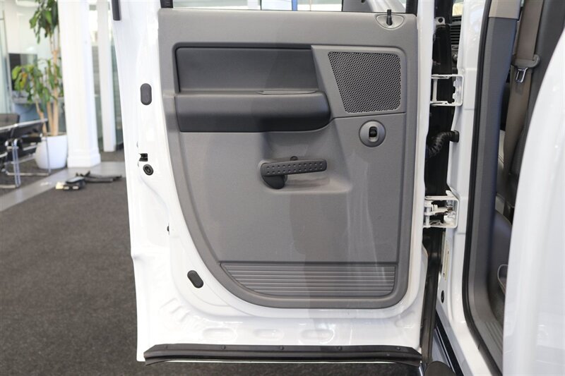 2008 Dodge Ram 2500 Laramie - Photo 69 - Portland, OR 97230