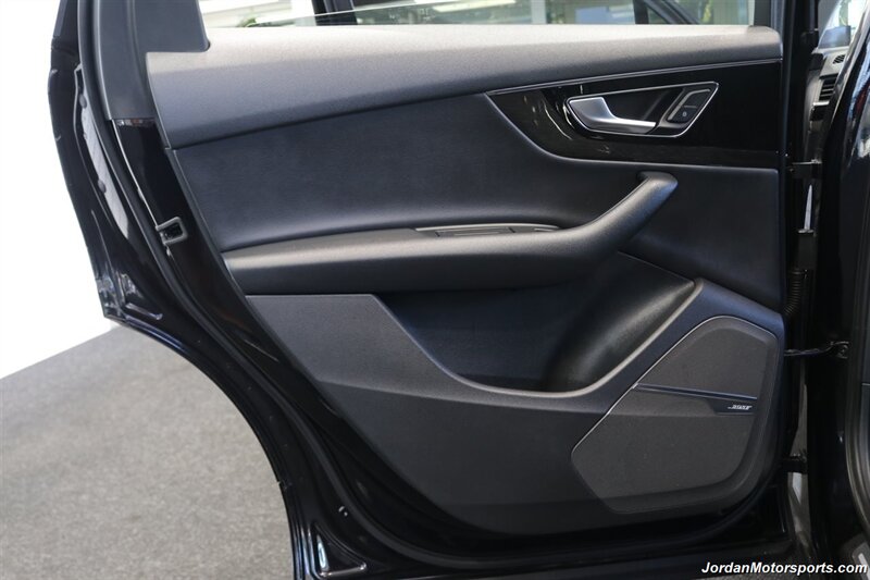 2019 Audi Q7 quattro Premium Plus  PREMIUM PLUS V-6 SUPERCHARGED* PANORAMIC ROOF* BOSE SOUND* POWER FOLDING 3RD ROW SEAT* 21 "GLOSS BLACK WHEELS W/NEW TIRES* TOW PKG* 2-KEYS* HEATED FRONT & REAR SEATS W/HEATED STEERING WHEELS - Photo 52 - Portland, OR 97230