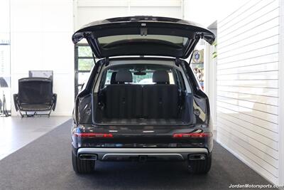 2019 Audi Q7 quattro Premium Plus  PREMIUM PLUS V-6 SUPERCHARGED* PANORAMIC ROOF* BOSE SOUND* POWER FOLDING 3RD ROW SEAT* 21 "GLOSS BLACK WHEELS W/NEW TIRES* TOW PKG* 2-KEYS* HEATED FRONT & REAR SEATS W/HEATED STEERING WHEELS - Photo 15 - Portland, OR 97230