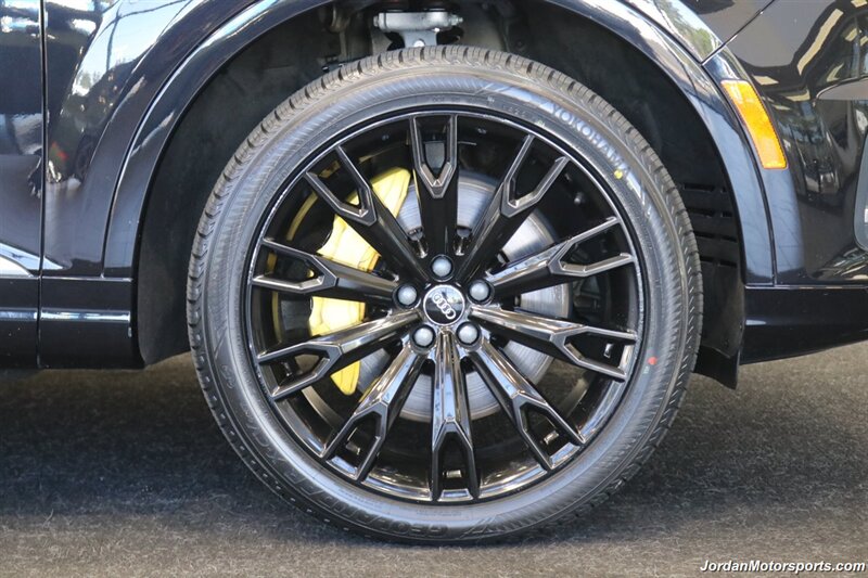 2019 Audi Q7 quattro Premium Plus  PREMIUM PLUS V-6 SUPERCHARGED* PANORAMIC ROOF* BOSE SOUND* POWER FOLDING 3RD ROW SEAT* 21 "GLOSS BLACK WHEELS W/NEW TIRES* TOW PKG* 2-KEYS* HEATED FRONT & REAR SEATS W/HEATED STEERING WHEELS - Photo 67 - Portland, OR 97230