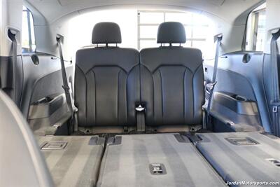 2019 Audi Q7 quattro Premium Plus  PREMIUM PLUS V-6 SUPERCHARGED* PANORAMIC ROOF* BOSE SOUND* POWER FOLDING 3RD ROW SEAT* 21 "GLOSS BLACK WHEELS W/NEW TIRES* TOW PKG* 2-KEYS* HEATED FRONT & REAR SEATS W/HEATED STEERING WHEELS - Photo 22 - Portland, OR 97230
