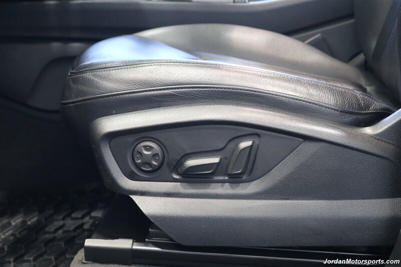 2019 Audi Q7 quattro Premium Plus  PREMIUM PLUS V-6 SUPERCHARGED* PANORAMIC ROOF* BOSE SOUND* POWER FOLDING 3RD ROW SEAT* 21 "GLOSS BLACK WHEELS W/NEW TIRES* TOW PKG* 2-KEYS* HEATED FRONT & REAR SEATS W/HEATED STEERING WHEELS - Photo 42 - Portland, OR 97230