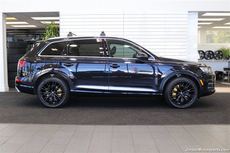 2019 Audi Q7 quattro Premium Plus  PREMIUM PLUS V-6 SUPERCHARGED* PANORAMIC ROOF* BOSE SOUND* POWER FOLDING 3RD ROW SEAT* 21 "GLOSS BLACK WHEELS W/NEW TIRES* TOW PKG* 2-KEYS* HEATED FRONT & REAR SEATS W/HEATED STEERING WHEELS - Photo 5 - Portland, OR 97230
