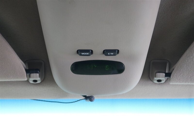 2000 Ford F-350 Super Duty Lariat 4dr SuperCab Lariat  1-FAMILY OWNED* 100% RUST FREE / ACCIDENT FREE* NEW 33 "BFG KO3* NEW 2.5 "LEVELING KIT* CANOPY / TRAILER BRAKES / LINEX BED LINER* BD ENGINE BREAK / BANKS MONSTER EXHAUST - Photo 88 - Portland, OR 97230