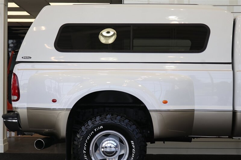 2000 Ford F-350 Super Duty Lariat 4dr SuperCab Lariat  1-FAMILY OWNED* 100% RUST FREE / ACCIDENT FREE* NEW 33 "BFG KO3* NEW 2.5 "LEVELING KIT* CANOPY / TRAILER BRAKES / LINEX BED LINER* BD ENGINE BREAK / BANKS MONSTER EXHAUST - Photo 53 - Portland, OR 97230