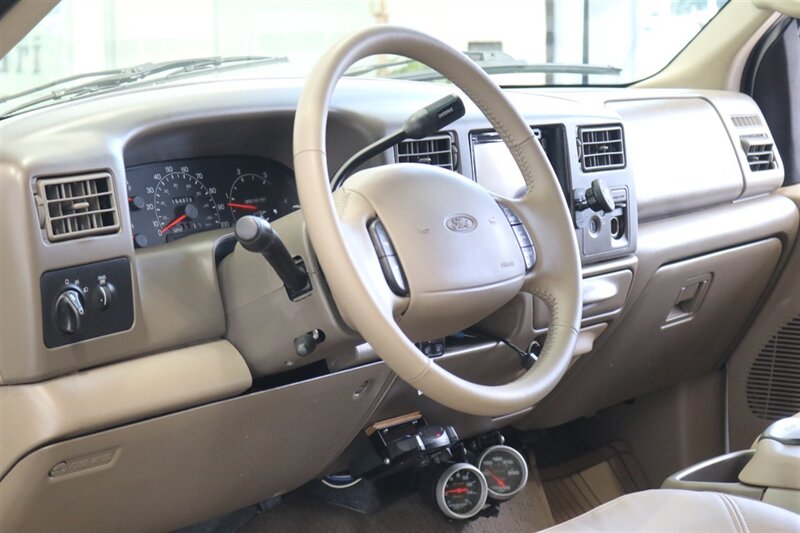 2000 Ford F-350 Super Duty Lariat 4dr SuperCab Lariat  1-FAMILY OWNED* 100% RUST FREE / ACCIDENT FREE* NEW 33 "BFG KO3* NEW 2.5 "LEVELING KIT* CANOPY / TRAILER BRAKES / LINEX BED LINER* BD ENGINE BREAK / BANKS MONSTER EXHAUST - Photo 76 - Portland, OR 97230