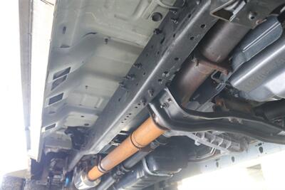 2000 Ford F-350 Super Duty Lariat 4dr SuperCab Lariat  1-FAMILY OWNED* 100% RUST FREE / ACCIDENT FREE* NEW 33 "BFG KO3* NEW 2.5 "LEVELING KIT* CANOPY / TRAILER BRAKES / LINEX BED LINER* BD ENGINE BREAK / BANKS MONSTER EXHAUST - Photo 29 - Portland, OR 97230