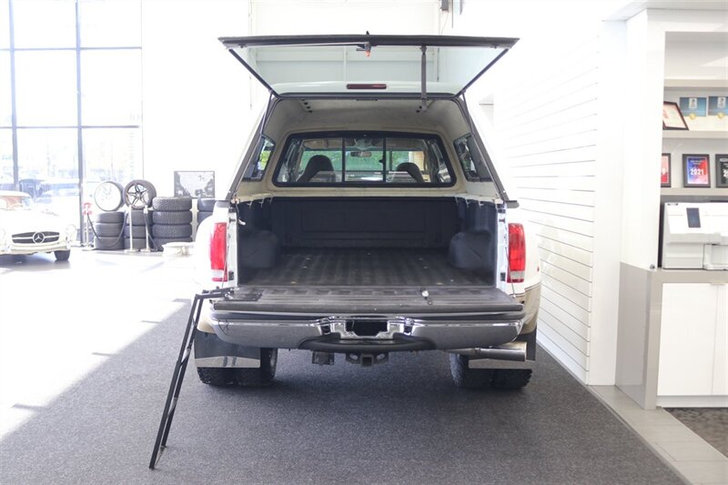 2000 Ford F-350 Super Duty Lariat 4dr SuperCab Lariat  1-FAMILY OWNED* 100% RUST FREE / ACCIDENT FREE* NEW 33 "BFG KO3* NEW 2.5 "LEVELING KIT* CANOPY / TRAILER BRAKES / LINEX BED LINER* BD ENGINE BREAK / BANKS MONSTER EXHAUST - Photo 15 - Portland, OR 97230