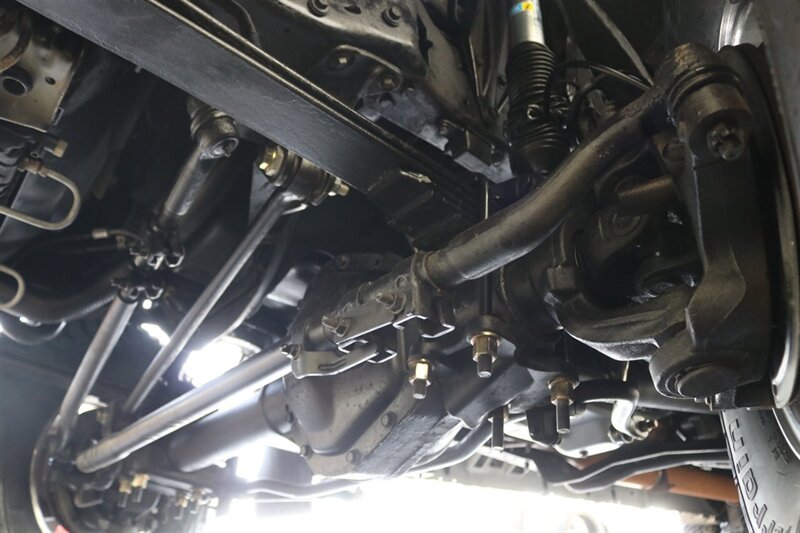 2000 Ford F-350 Super Duty Lariat 4dr SuperCab Lariat  1-FAMILY OWNED* 100% RUST FREE / ACCIDENT FREE* NEW 33 "BFG KO3* NEW 2.5 "LEVELING KIT* CANOPY / TRAILER BRAKES / LINEX BED LINER* BD ENGINE BREAK / BANKS MONSTER EXHAUST - Photo 35 - Portland, OR 97230