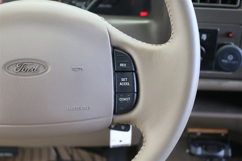 2000 Ford F-350 Super Duty Lariat 4dr SuperCab Lariat  1-FAMILY OWNED* 100% RUST FREE / ACCIDENT FREE* NEW 33 "BFG KO3* NEW 2.5 "LEVELING KIT* CANOPY / TRAILER BRAKES / LINEX BED LINER* BD ENGINE BREAK / BANKS MONSTER EXHAUST - Photo 81 - Portland, OR 97230