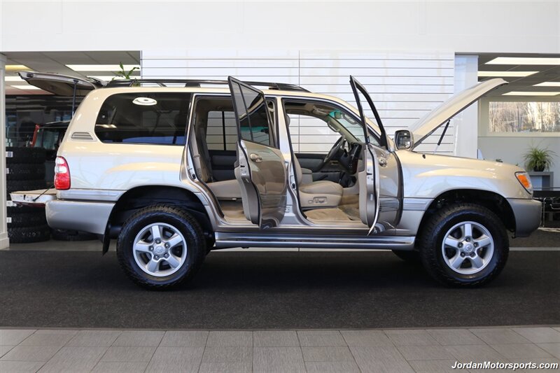 2004 Toyota Land Cruiser  100% RUST FREE* NEW OLD MAN EMU LIFT* NEW TIMING BELT / WATER PUMP / TENSIONERS & HOSES* NEW TIRES* 0-ACCIDENTS* LIKE NEW INTERIOR* ALL BOOKS & 3-KEYS* - Photo 10 - Portland, OR 97230