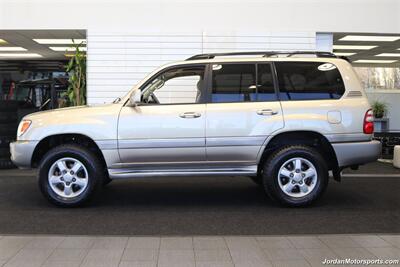 2004 Toyota Land Cruiser  100% RUST FREE* NEW OLD MAN EMU LIFT* NEW TIMING BELT / WATER PUMP / TENSIONERS & HOSES* NEW TIRES* 0-ACCIDENTS* LIKE NEW INTERIOR* ALL BOOKS & 3-KEYS* - Photo 3 - Portland, OR 97230