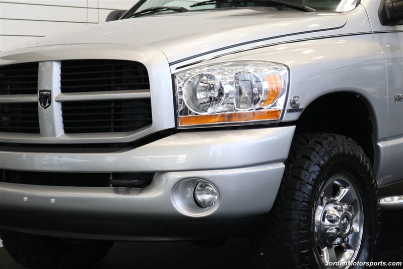 2006 Dodge Ram 2500 SLT  1-OWNER* 61K MLS* ZERO RUST* 100% STOCK* NEW 34 " NITTO 10-PLY TIRES* NEVER HAD 5TH WHEEL OR GOOSENECK* NEW BRAKES-ROTORS-AC CHARGE-SEAT MOTORS-AIR FILTER-BRAKE FLUID FLUSH* 100% CORROSION FREE - Photo 11 - Portland, OR 97230