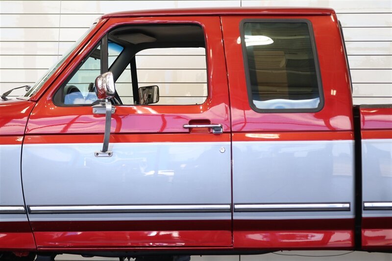 1996 Ford F-250 XLT  2-OWNER SINCE NEW* 100% RUST & CORROSION FREE* 100% STOCK* NEW 33 "  BFG KO3s* NEVER HAD 5TH WHEEL OR GOOSENECK* SPRAY IN BED LINER* FULL NEW FRESH SERVICE* ALL ORIGINAL BOOKS* FACTORY 2-TONE - Photo 56 - Portland, OR 97230
